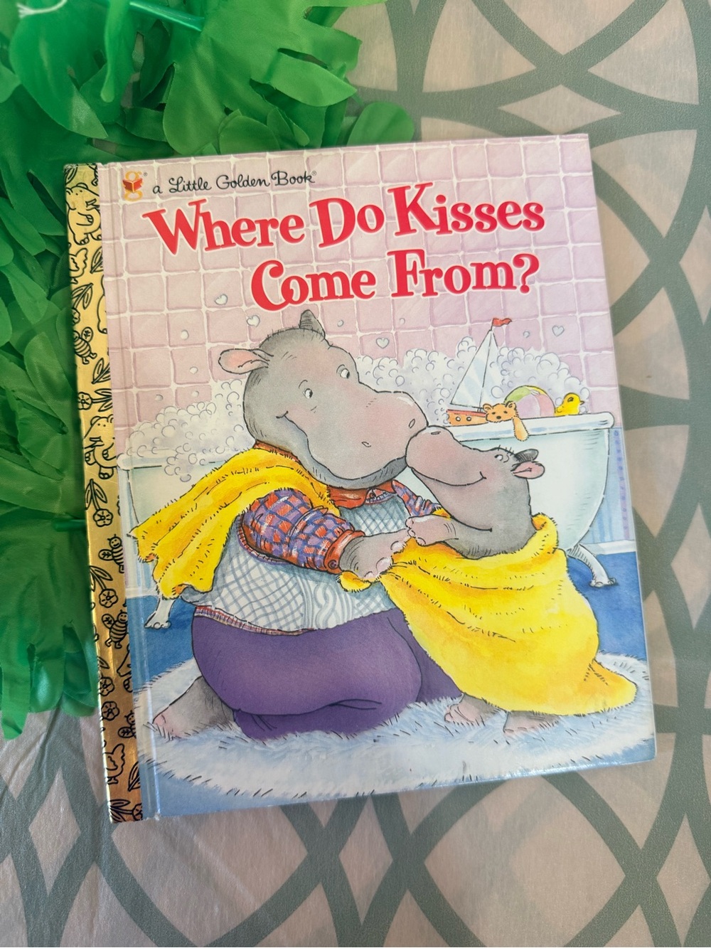 10/$25 • A Little Golden Book Where Do Kisses Come From?